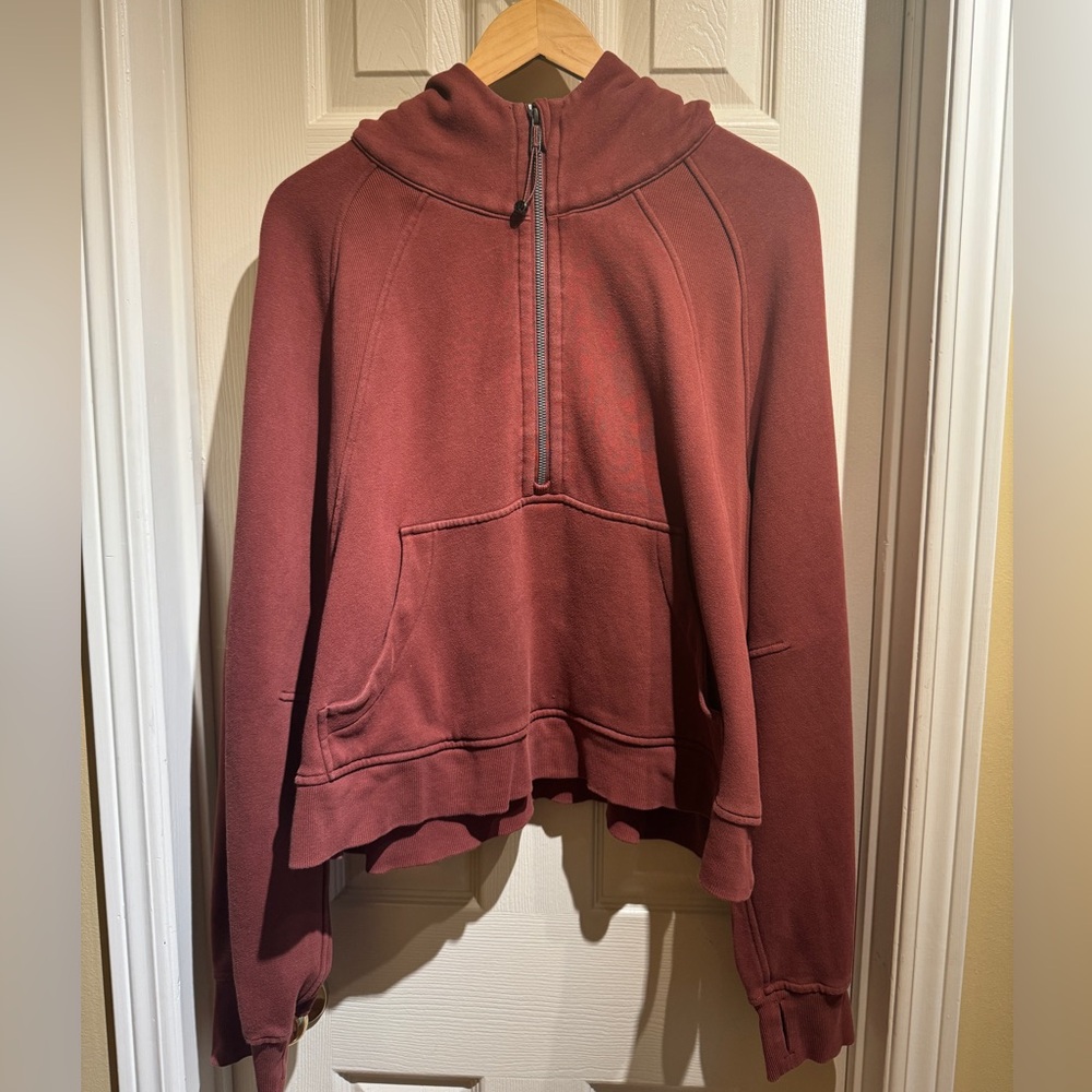 Lululemon Scuba